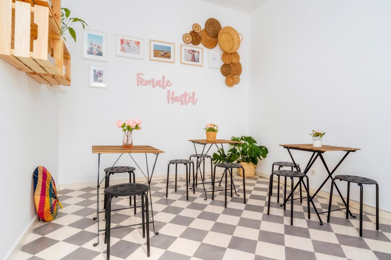 Female Hostel Φάρο Εξωτερικό φωτογραφία